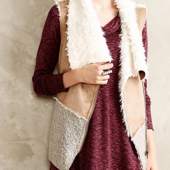 Athena Marie Jackets & Blazers - ❄️Athena Marie fur vest a